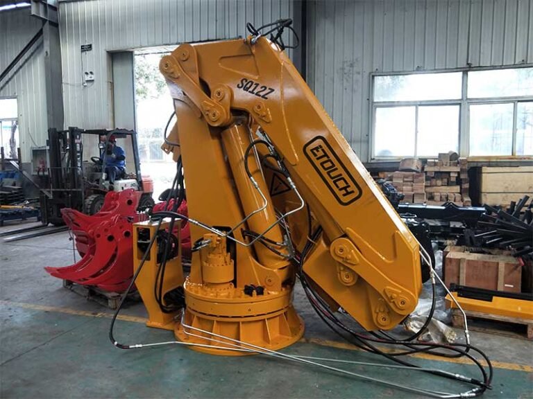 12Ton knuckle boom marine crane (1)