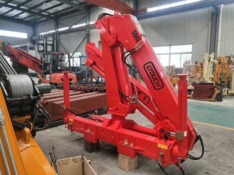 4Ton knuckle boom truck mounted crane 1